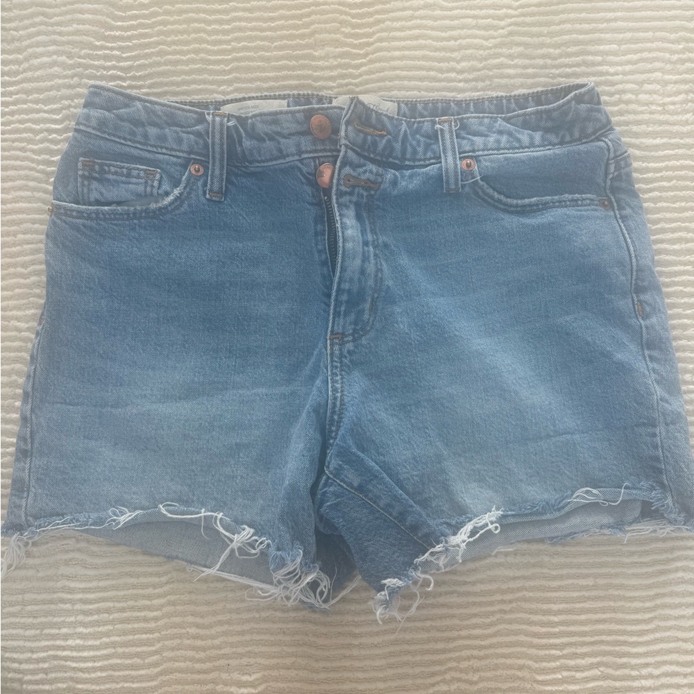 Universal Thread Women's Blue Denim Shorts